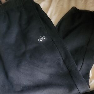 ALO Yoga Men's Black Sweatpants